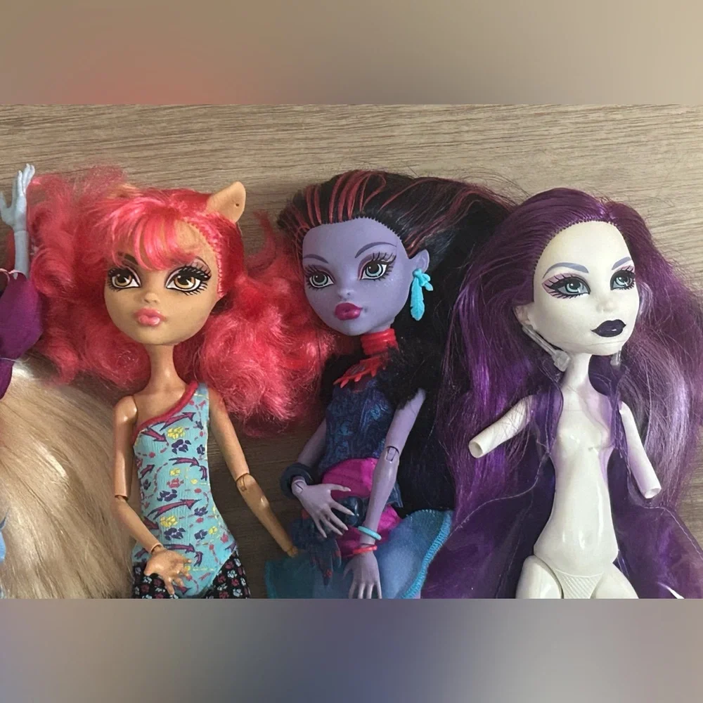 Monster high lot - Picture 4 of 5